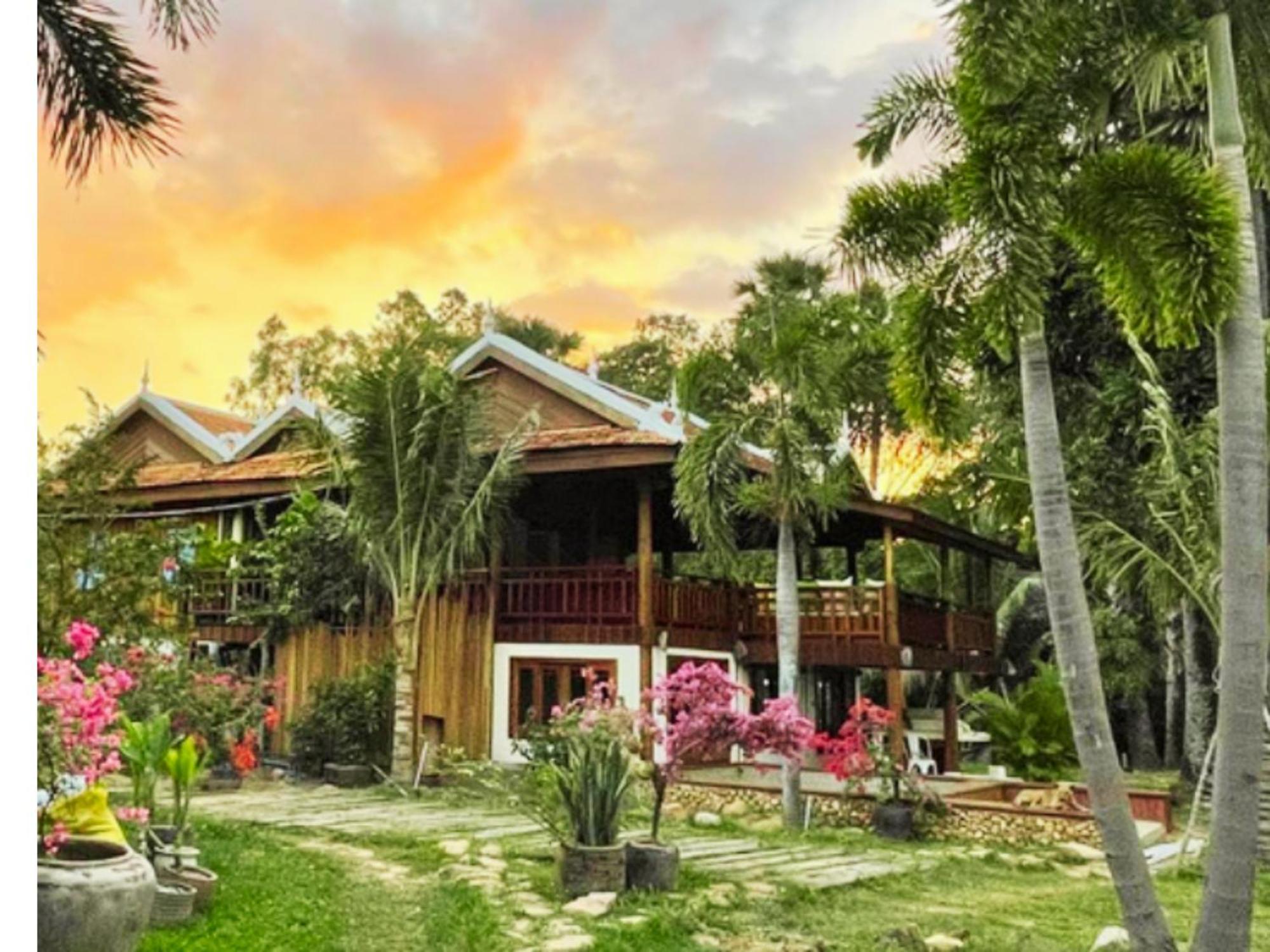 Devi Kampot Resort At Phum Kampot Exterior foto